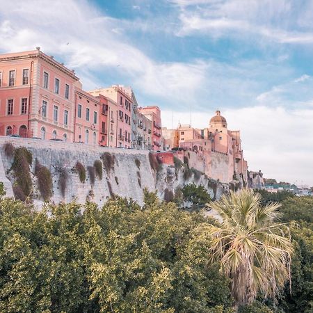 Kuzu Apts - City Center - Wifi Ac Tv Apartment Cagliari Exterior photo